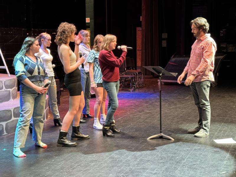 From left to right: Kerrigan Peterson, Rosie Fishman, Fen Forand, Annie Costello, Chloe Day-Lynch, Sara Ackley, Drew Albert (Photo by Ethan Ratner)