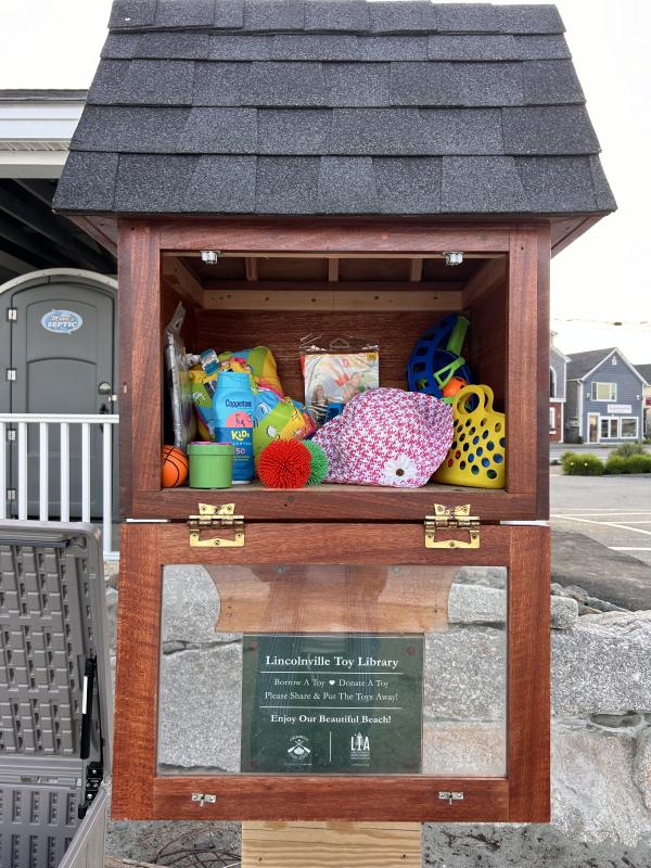 The new beach toy library. (Photo courtesy of the Lincolnville Improvement Association)