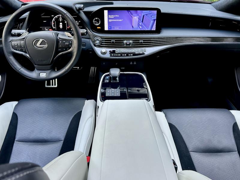 As expected, the LS500 cabin is luxurious and comfortable, quiet, refined, ergonomically satisfying and apparently grown organically in a giant test tube. On the touchscreen here is a promo for Toyota/Lexus’s pay-to-play Drive Connect navigation app.