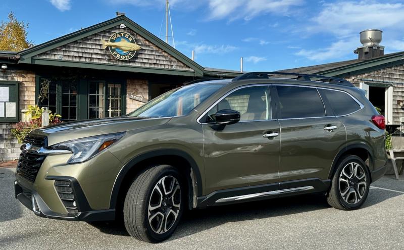 The Ascent, the grown-up Subaru, is a three-row SUV with all of the brand’s beloved features with large helpings of near-luxury available. The glossy black grille, chrome door handles and power-folding exterior mirrors with integrated turn signals denote the Touring trim. Color: Autumn Metallic Green. The Ascent, the grown-up Subaru, is a three-row SUV with all of the brand’s beloved features with large helpings of near-luxury available. The glossy black grille, chrome door handles and power-folding exterior mirrors with integrated turn signals denote the Touring trim. Color: Autumn Metallic Green.