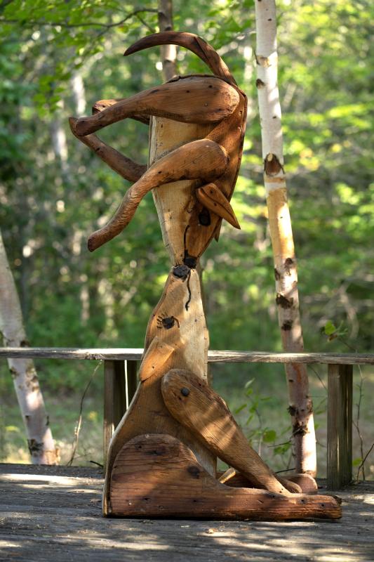 Bernard Langlais, ACROBATIC DOGS, Wood (Image courtesy Rockland Main Street) Bernard Langlais, ACROBATIC DOGS, Wood (Image courtesy Rockland Main Street)
