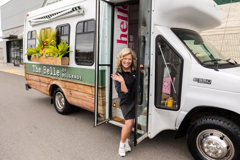 Lyndee Waldbauer and The Belle of Belgrade. Photo courtesy Marissa Elise Photography. 