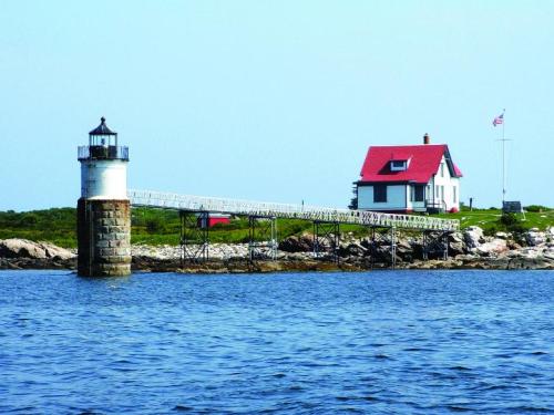 Ram Island Lighthouse