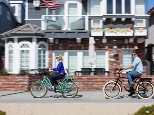 The Interceptor is America’s best-selling electric bike. It combines beach cruiser comfort and style with breathtaking performance and user-friendly features. ebike, electricbike, electric_bike, electric_vehicles, pedego, pedego boothbay harbor, maine, boothbay harbor