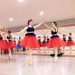 ballerinas on toes