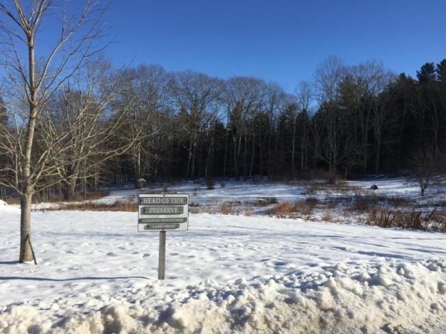 Picture of Head of Tide Preserve sign in winter