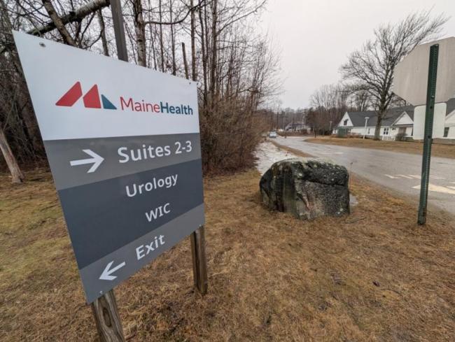 Street sign for WIC location