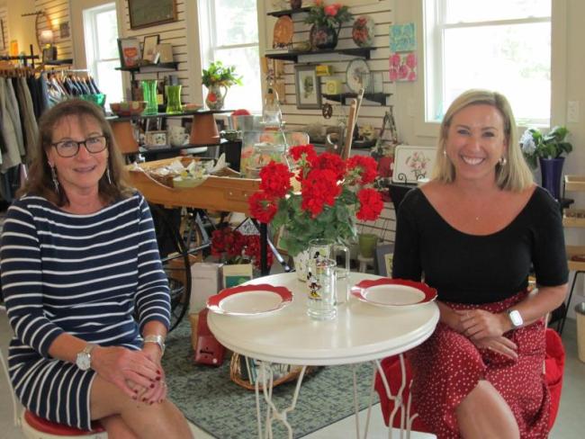Deena Andersen (l)Thriftworthy Creative Director and Molly Feeney, (r) Executive Director of Homeworthy.Photo by Kay Stephens