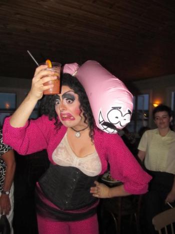 Not for the easily offended drag show, rockland, the pearl