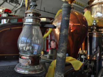 Lanterns are often thehardest part to replace on an antique fire vehicle, because they are often the first to break or become lost.