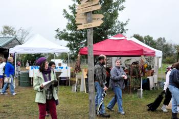 A fairgoer examines the map.