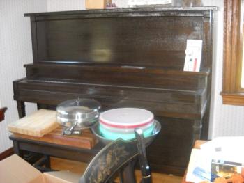piano-free (Bowdoinham) piano-free (Bowdoinham)