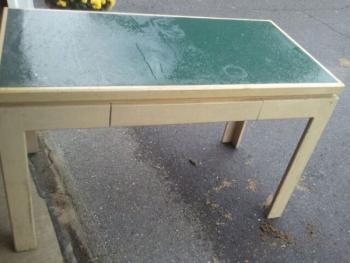 2 Tables (FREE) (Gardiner) 2 Tables (FREE) (Gardiner)