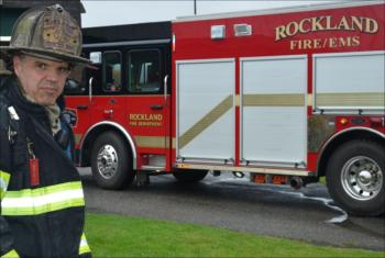 Rockland Fire Chief Charles Jordan responds with a crew of four firefighters to a report of smoke at the Knox County Correctional Facility in Rockland Oct. 31. (Photo by Lynda Clancy)
