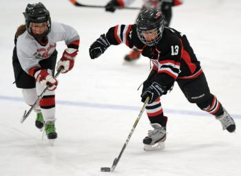The MCSA Storm Squirts Tier 3 team hosted the Maine Gladiators from Lewiston/Auburn Sunday and the two teams skated to a 4-4 tie. (Photo by Ron Hawkes)