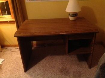 FREE good sized desk (Scarborough)