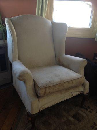 White Velvet Chair (Gray)