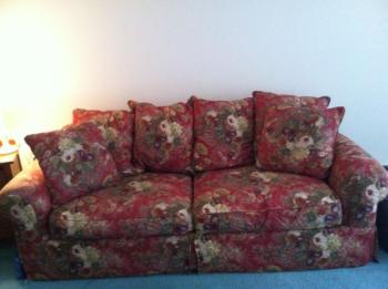 FREE SLEEP SOFA (South Portland)