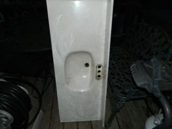 Bathroom sink/vanity top (Raymond)