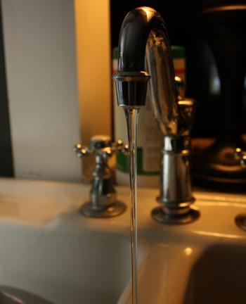Rockport and Camden Maine Water customers are experiencing varying levels of water pressure Sunday morning due to a water main break in Camden. (Photo by Holly S. Edwards)