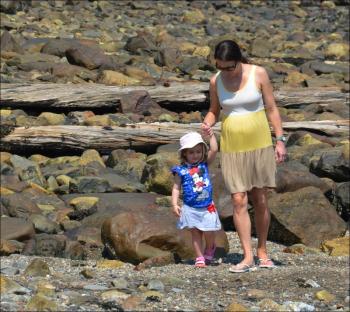 Or, there were shores to explore. (Photo by Lynda Clancy)