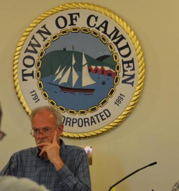 Camden Planning Board Chairman Lowrie Sargent lays out the process for the project proponents and opponents. (Photo by Lynda Clancy)