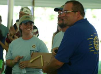 The Broken Oar Award went to team Stud-Well Built.