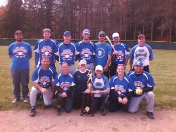 2013 Waldoboro Coed Softball Champions Knox County Banchwarmers, L to R (back row) Tim Jackson, Lee Smith (Team Captain), Jason Yates, Jordan Carter, Lenny Wedge, Heath Smith, Chris Burns. (front row) Andy Carter, Daphne Ripley, Sara Cullity, Betsy Wedge, Becca Smith and Ryan McCarthy. Not pictured Brie Konitzky. (Photo Courtesy of Kyle Santheson Waldoboro Rec Dept.)