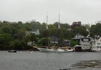 Leaving Camden’s inner harbor. (Photo by Holly S. Edwards)