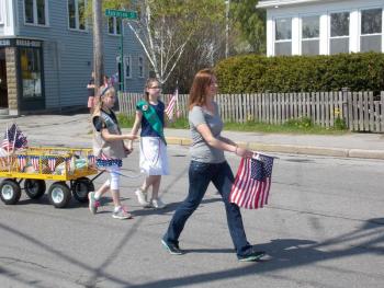 Girl Scouts march in the parade. (Photo by Alyssa McCluskey)