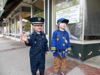 Noah Gamage and Nico Achorn. (Photo by Alyssa McCluskey)