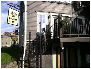Fresh Cup Gallery is a new addition to Lower Main Street. The pottery gallery is located at the rear of the block that includes Wanderbird/Northern Light Gallery and Rollie’s Bar and Grill. (Photo by Ethan Andrews)