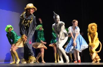 The Atlantic Ballet Company performs jazz ballet to “Welcome to the Emerald City.”