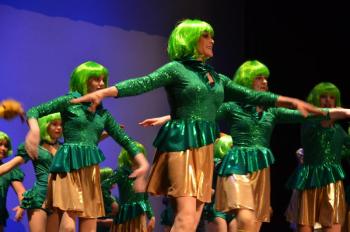 The Atlantic Ballet Company performs jazz ballet to “Welcome to the Emerald City.”