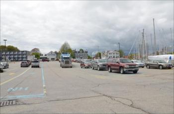 Cars and trucks line up at the Rockland Ferry Terminal for ferries to Vinalhaven and North Haven. (Photo by Lynda Clancy)