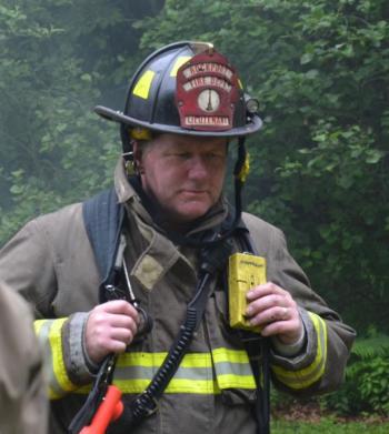 Rockport firefighter Bill Lane. (Photo by Lynda Clancy)