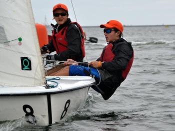 A pair of 420 sloops racers during the July 27 Red Jacket Youth Sailing Regatta in Rockland Harbor. (Photo by George Harvey)