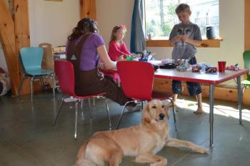 Chloe Isis, and Elsie and Cameron Pinchbeck, at the Sweetland School. (Photo by Lynda Clancy)