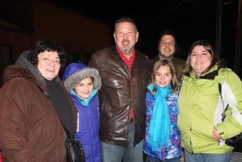 Rockland Mayor Frank Isganitis was on hand with family members to light the Lobster Trap Tree. From left, Janice Berta, Lauren Waldstein, Rockland Mayor Frank Isganitis, Kaeli Waldstein, Christina Waldstein and PJ Walter.