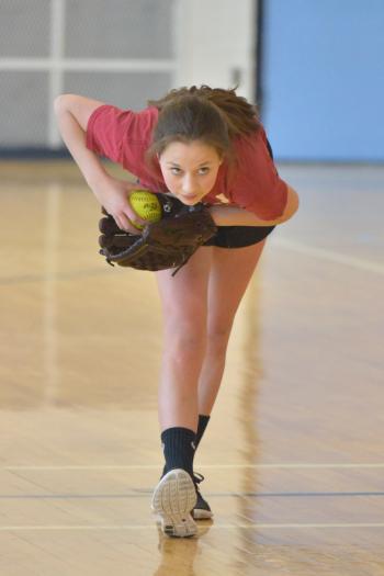 Oceanside’s Kristina Ferguson has a delivery familiar to many past Oceanside fans. (Photo by Ron Hawkes)