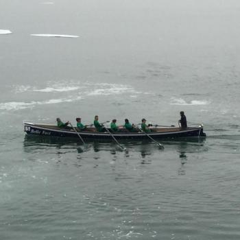 The Belle Fast on the final leg of the March 21 race. (Courtesy Come Boating!)