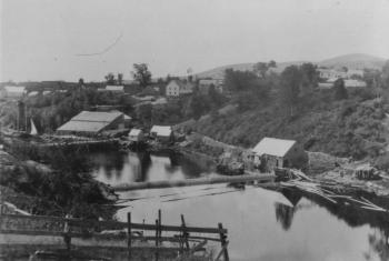 The more you study this panoramic view of Ducktrap the more you see. (Photo courtesy Lincolnville Historical Society) ducktrap