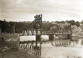 The Cushing Road Bridge in its heyday. (Photo from the Thomaston Historical Society archives).