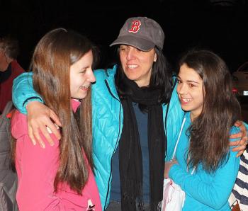 Rebecca Cox, Kristen Bifulco, Hope Bifulco say goodbye.