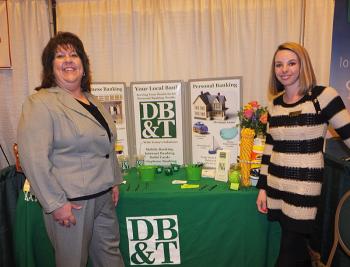 Damariscotta Bank & Trust: Debbie Mullinder and Hillary Jackson.