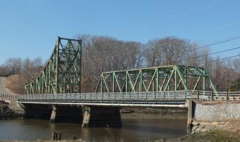 Thomaston’s Wadsworth, or Cushing Road, Bridge will be to replaced. (Photos by Chris Wolf)