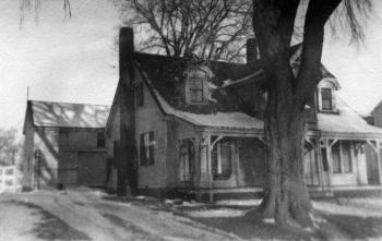 The original 59 Elm St. house and barn. (Courtesy Denise Pukas)