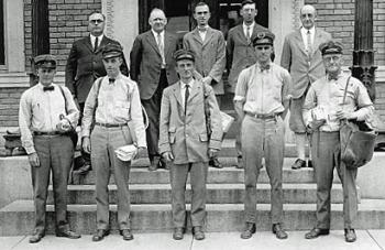 Camden postal carriers in front of the new post office on Chestnut Street. (Courtesy Walsh History Center)