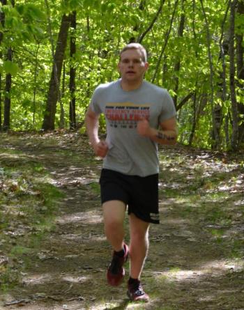 And then a lengthy run through the woods, along the Kuller Tacks, up Ragged Mountain. (Photo by Lynda Clancy)