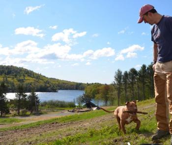 Eric Verite and Mason help build the children’s course. (Photo by Lynda Clancy)